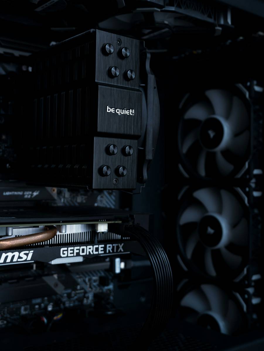 Εσωτερικό gaming ηλεκτρονικού υπολογιστή