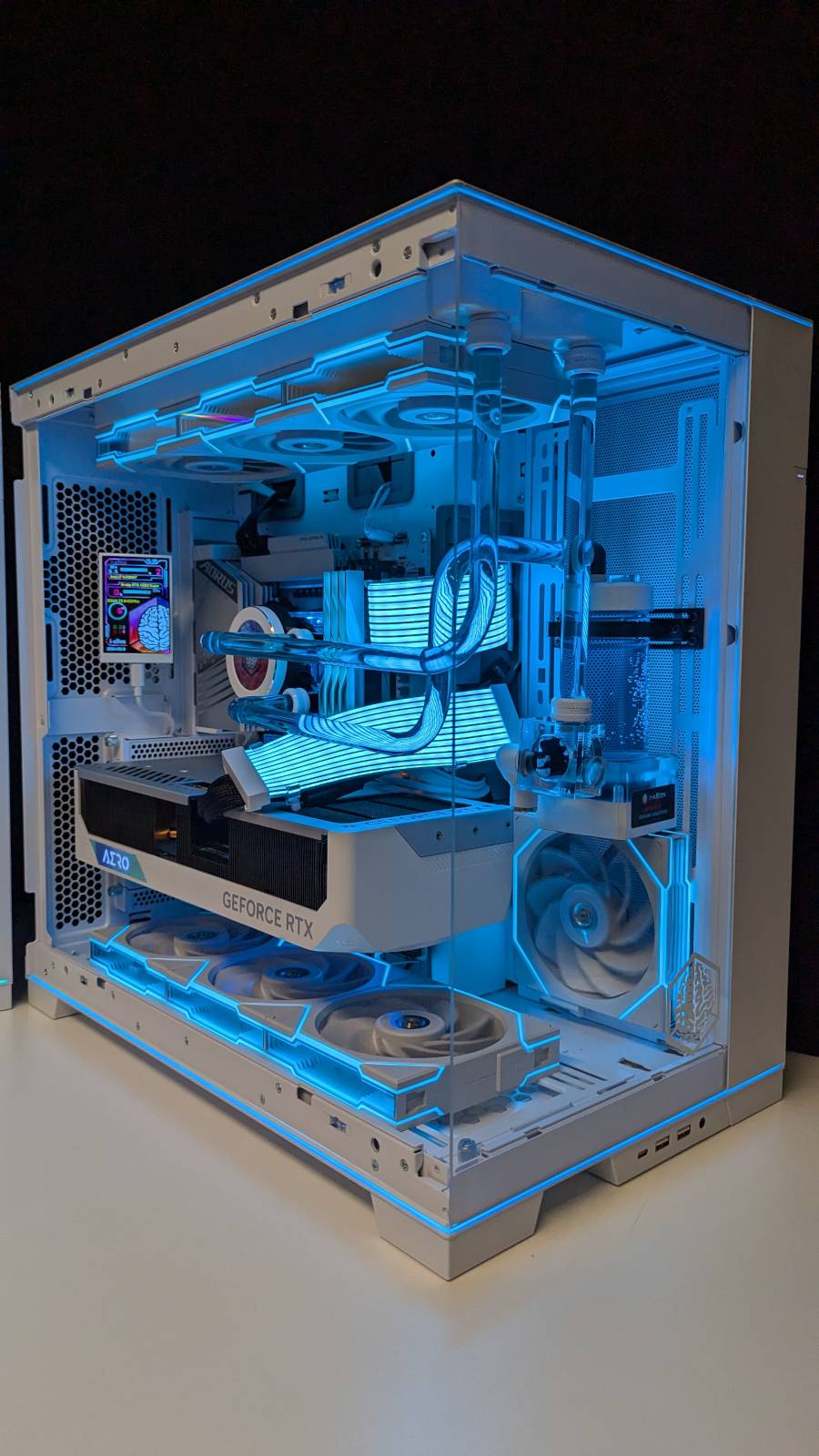 Λευκός i-aBox gaming prebuilt ηλεκτρονικός υπολογιστής